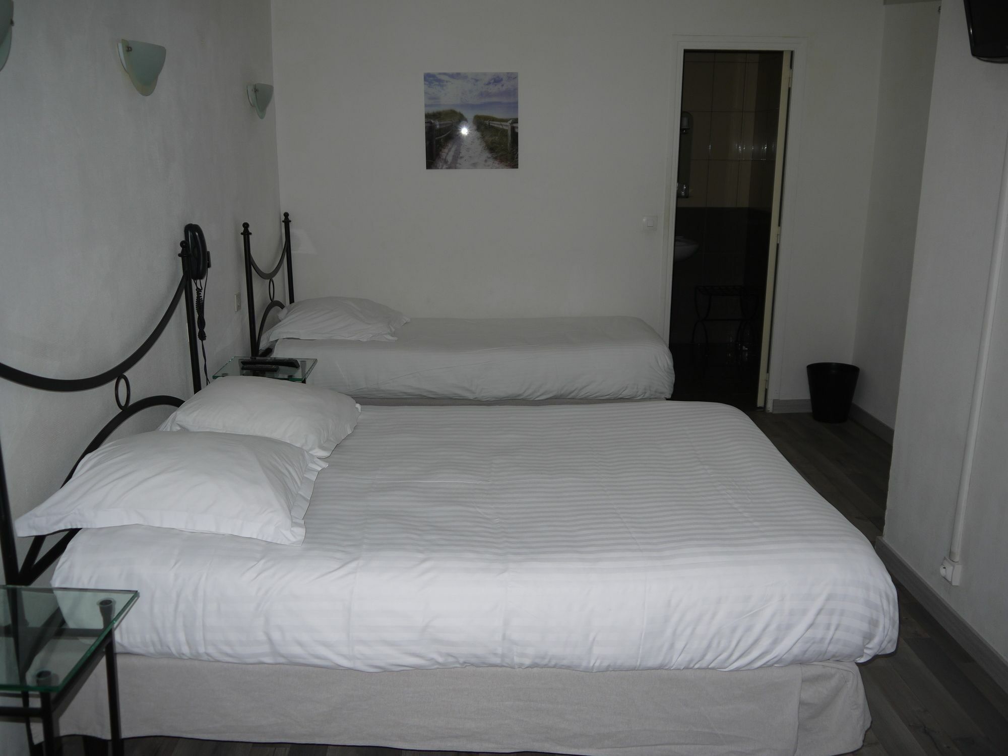 Hotel Portalet อิแยร์ ภายนอก รูปภาพ